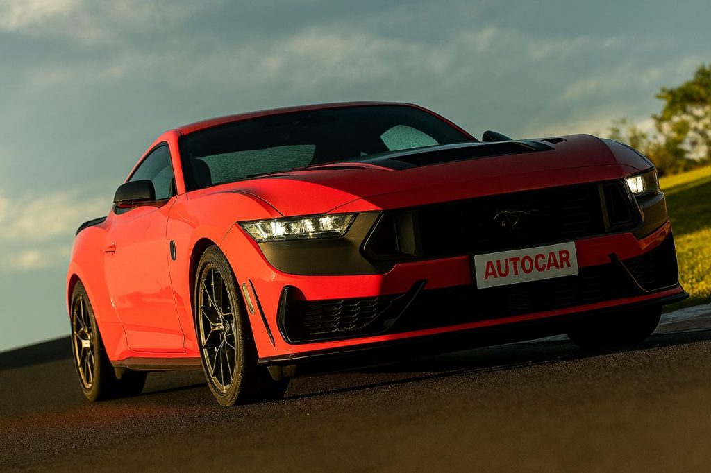 Ford Mustang Dark Horse 006